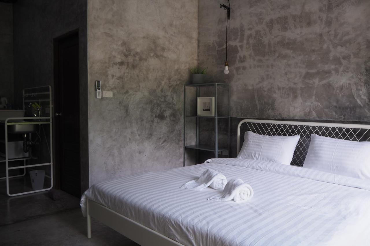 Mai Khao Baan Trok Bedroom Studio Maikhao מראה חיצוני תמונה