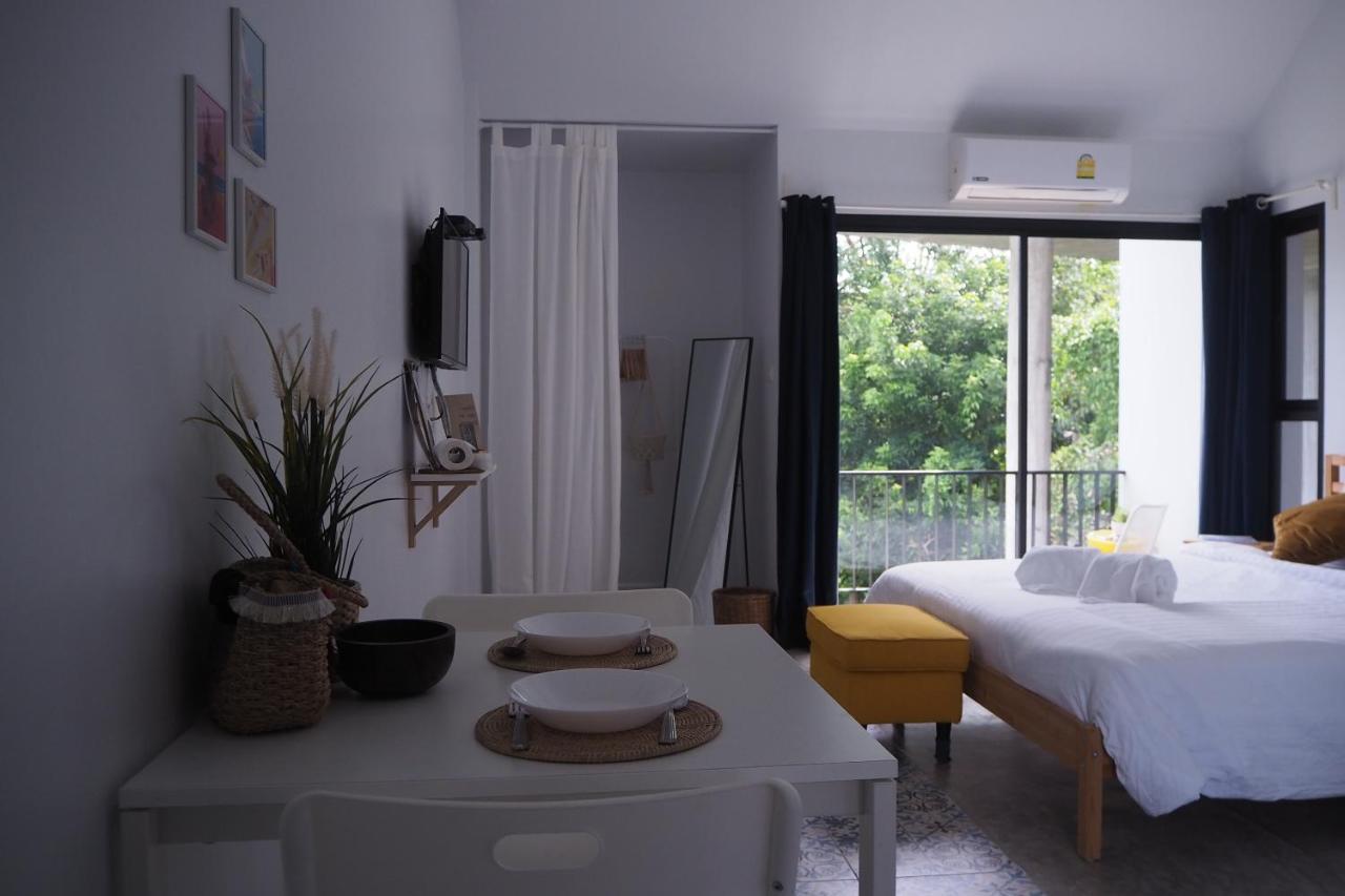 Mai Khao Baan Trok Bedroom Studio Maikhao מראה חיצוני תמונה